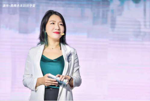对话杨国安:所谓转型,表面是技术,本质是人-犀牛云.png 对话杨国安:所谓转型,表面是技术,本质是人-犀牛云.png