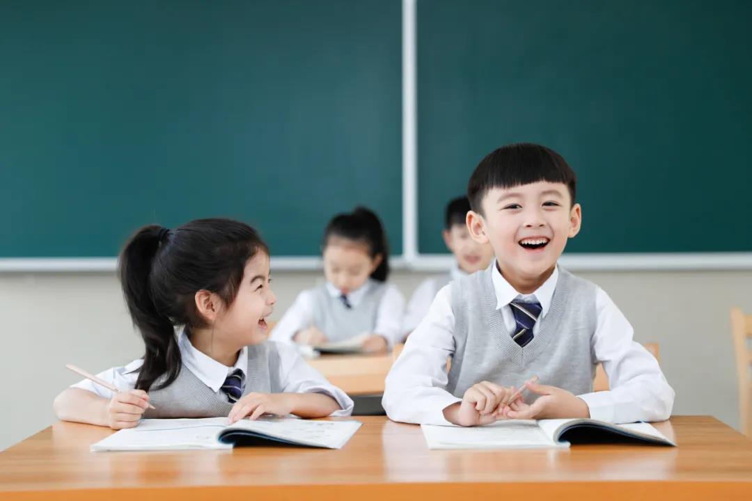 K12 资本大战背后，谁会是下一个千亿市值巨头?-犀牛云.jpg