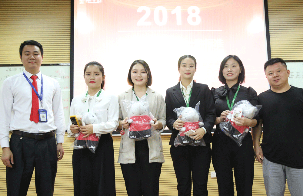 犀牛云(中国)客户服务总部储备干部竞聘:热血战场,迎浪起航 犀牛云(中国)客户服务总部储备干部竞聘:热血战场,迎浪起航
