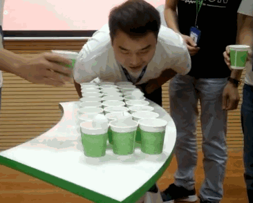 欢聚中秋,乐猜灯谜|公共事业部&研究院生日会 欢聚中秋,乐猜灯谜|公共事业部&研究院生日会